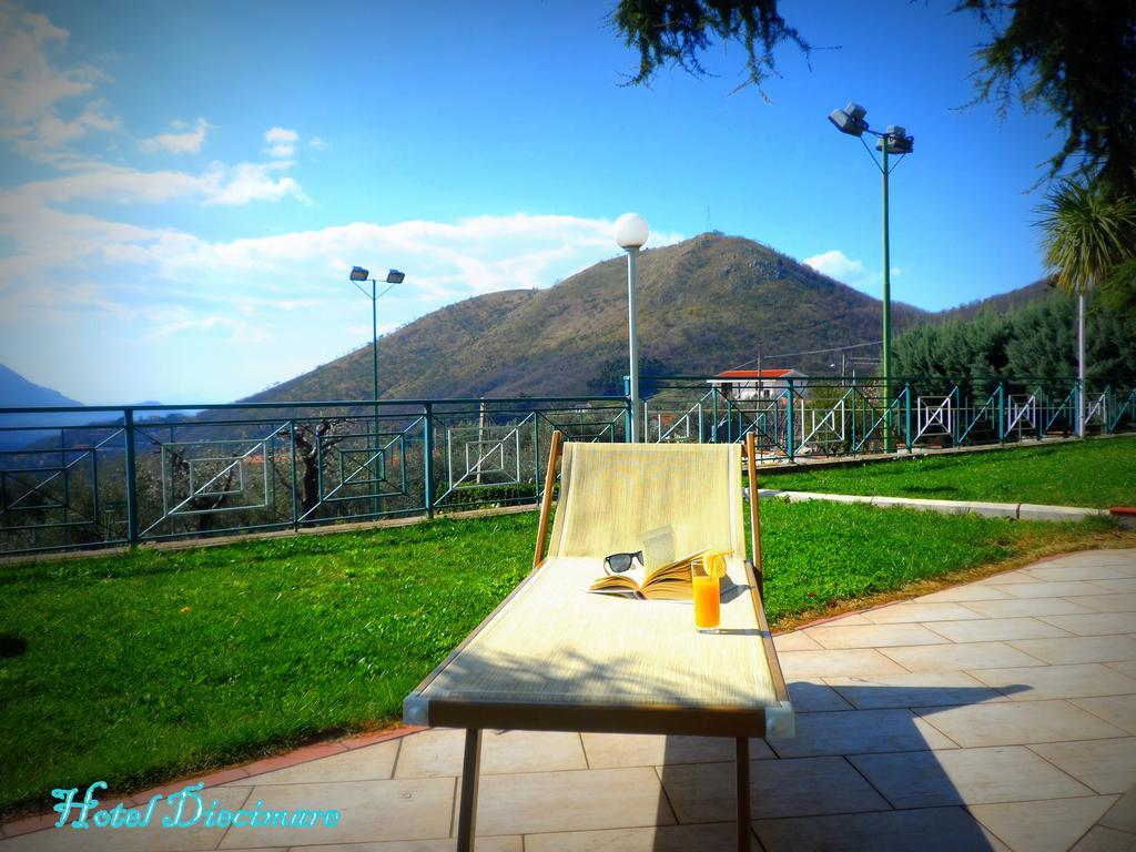 Hotel Diecimare Кава-де-Тиррени Экстерьер фото